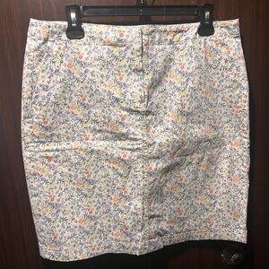 J. Jill Live In Chino Skirt Size 12 Petite White Floral Unlined Pockets Pencil